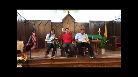 Interrogantes en Clinton. Padre Luis Toro.