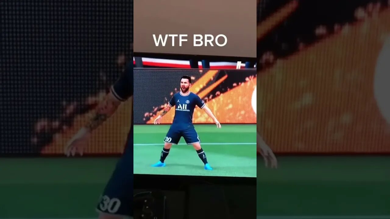 WTF???? #fifa #fifa22 #gamer #shorts #xbox #playstation #game #pcgamer #xboxseriess #ps5 #like