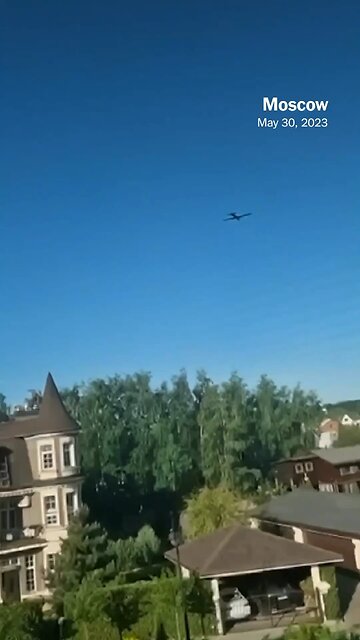 Video show drone attacking Moscow