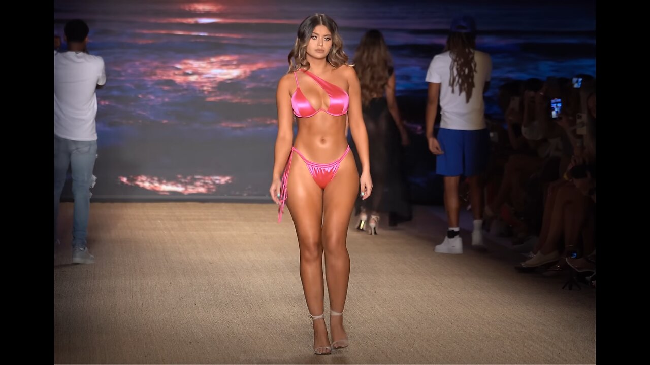 Vasaro Swimwear Fashion Show - Miami Swim