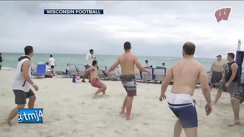 Badgers Football Team Soaks Up the Florida Sun