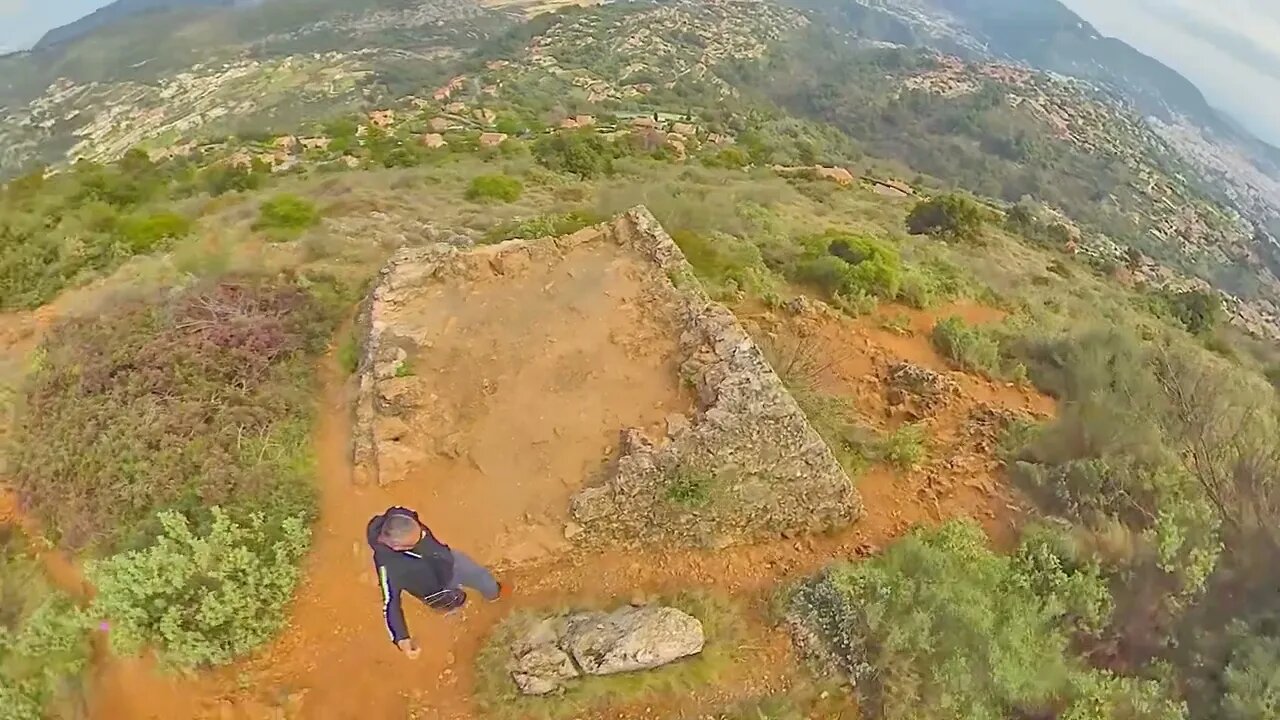 Nice, le tour de la pyramide de Falicon