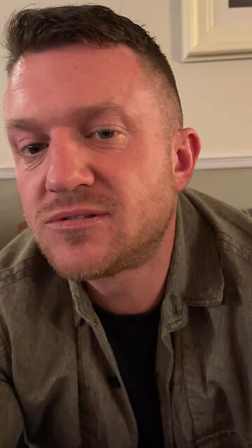 Yaxo .. Tommy Robinson just gave Dusty Bogan a shout out. God bless you YAXO