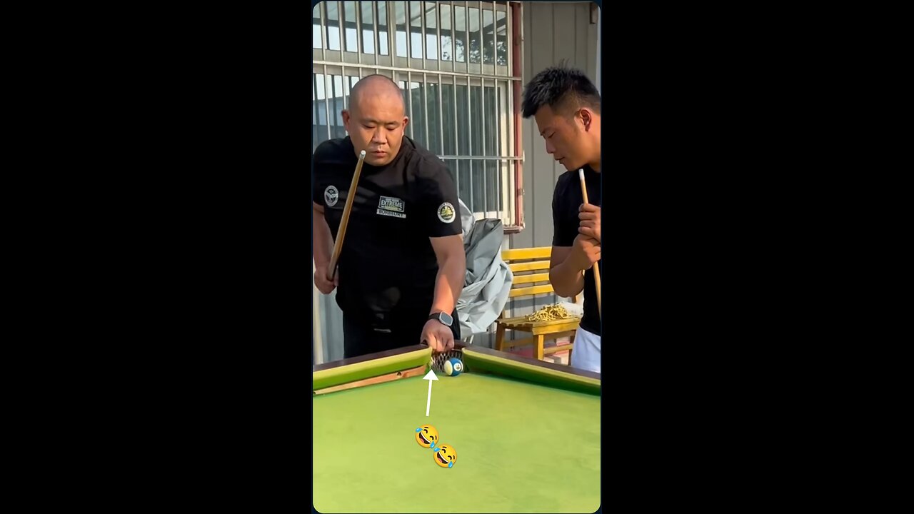 Funny Billiard video 😂 MUST WATCH....