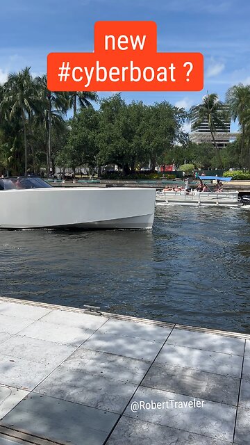 new Cyberboat ?😀 #fortlauderdale #cybertruck #tesla #robert #florida
