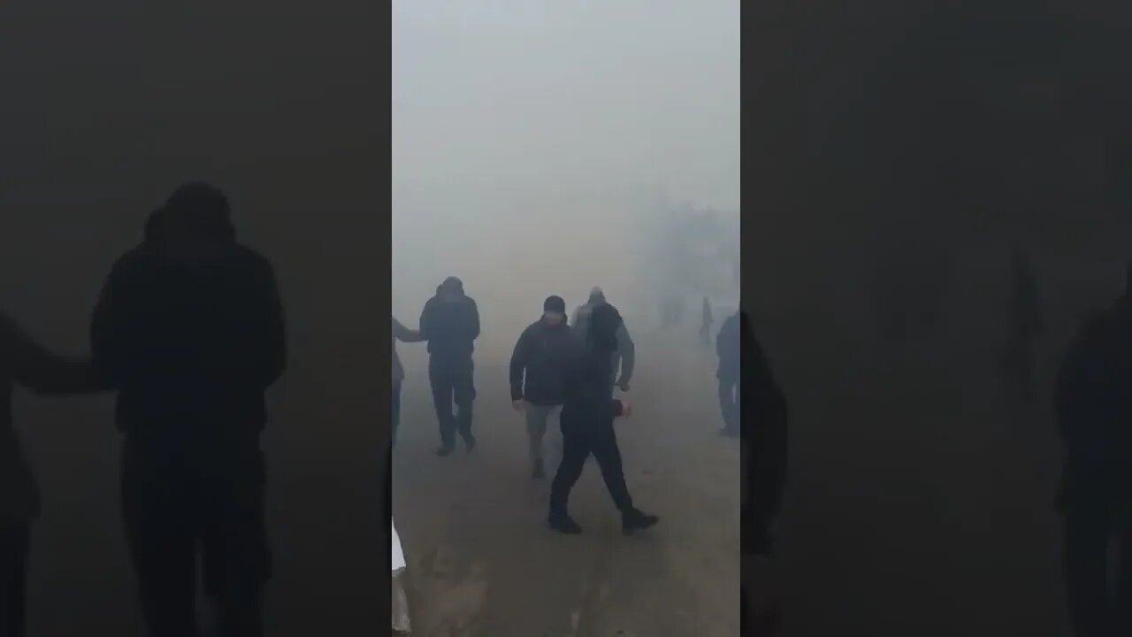 In Kupyansk, Russian Security Had To Use Gas Against Radical Locals Who Were Trying To Block Traffic