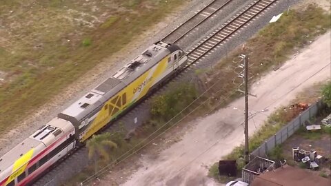 Chopper 5 above fatal Brightline crash in Lake Worth Beach