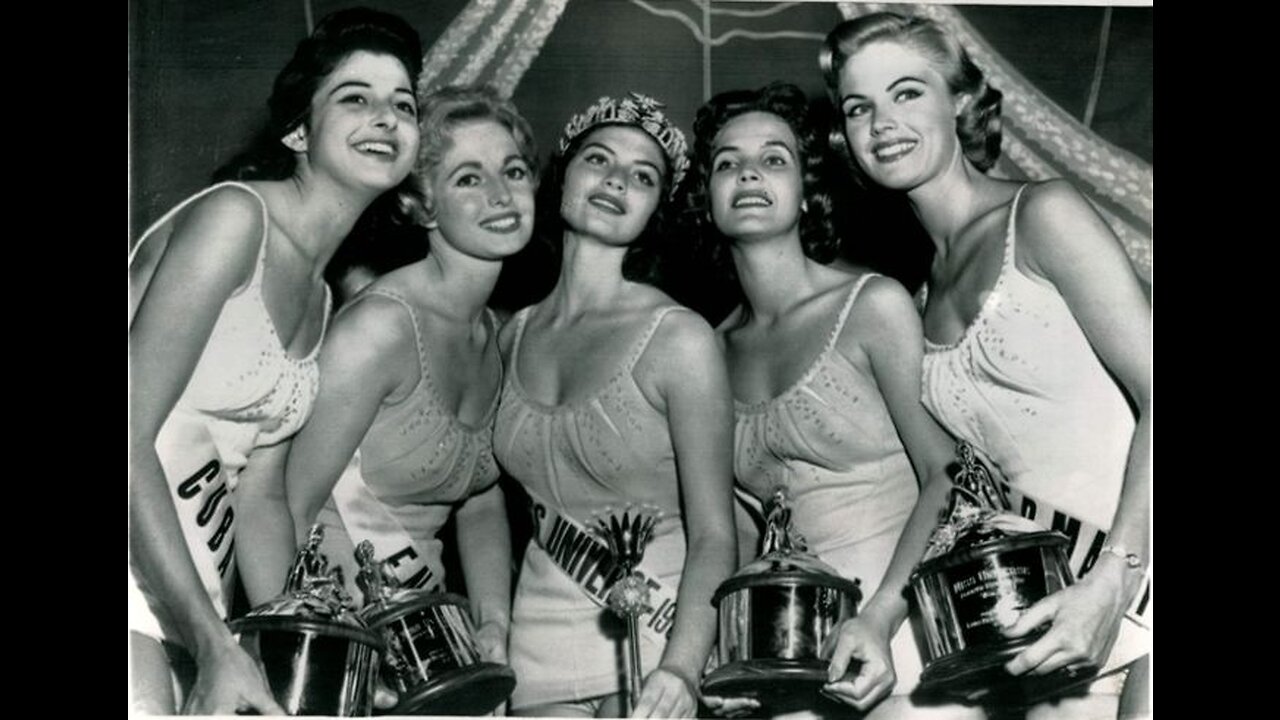 Miss Universe 1957 B&W