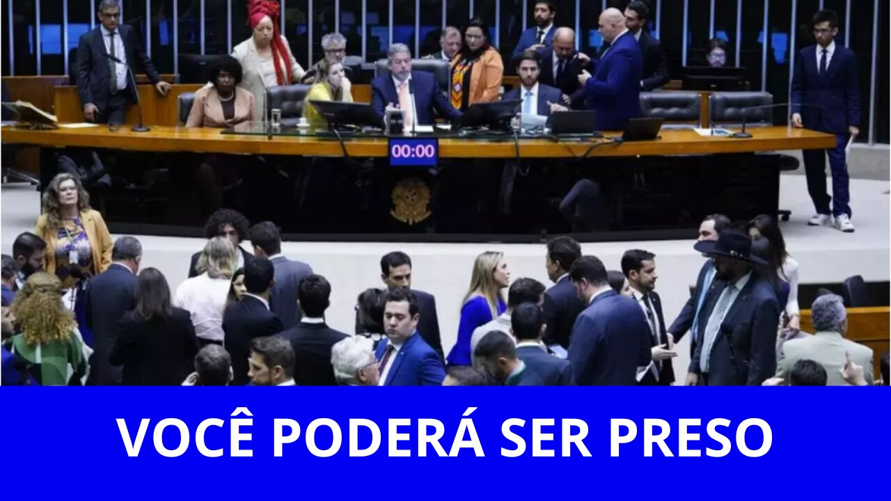 Câmara dos Deputados aprova, discriminar políticos poderá dar CADEIA!