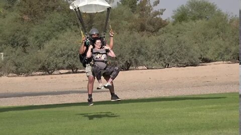 TANDOM FLIGHT PERFECT LANDING SKYDIVING ARIZONA ELOY AZ USA