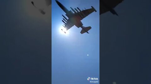 Low Flying Ukrainian Su-25