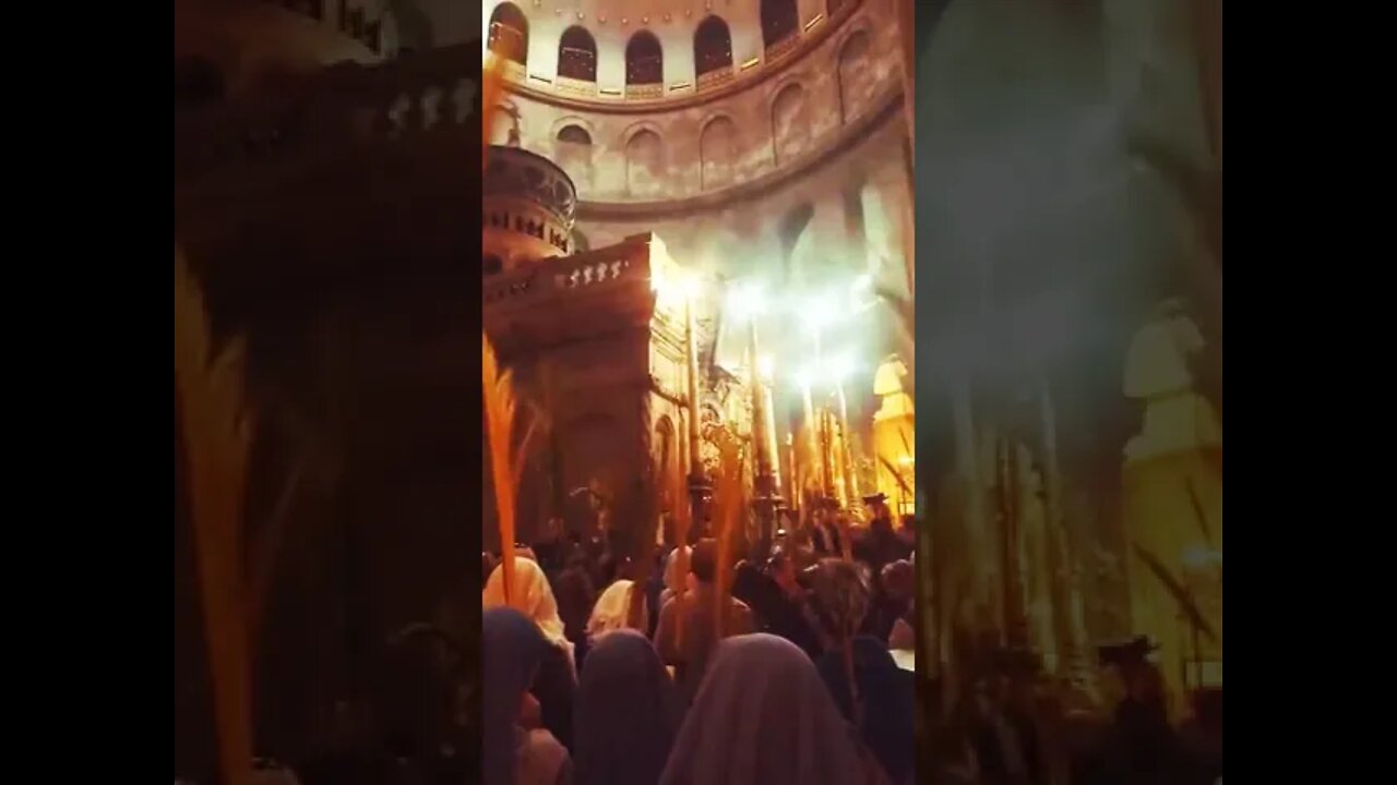 El sonido de los ramos resuenan en el Santo Sepulcro de Jerusalén #santosepulcro #jerusalem