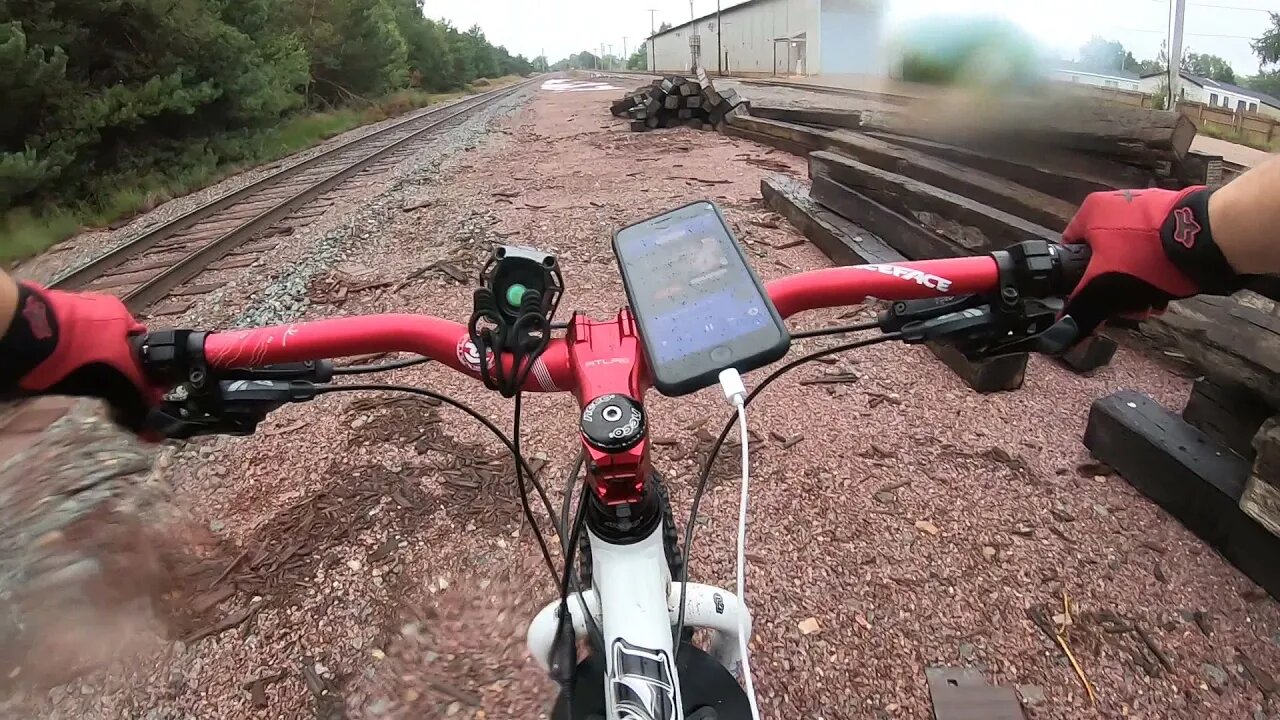 Esky Rain Ride ( FRAMED MINNESOTA 2.2 )