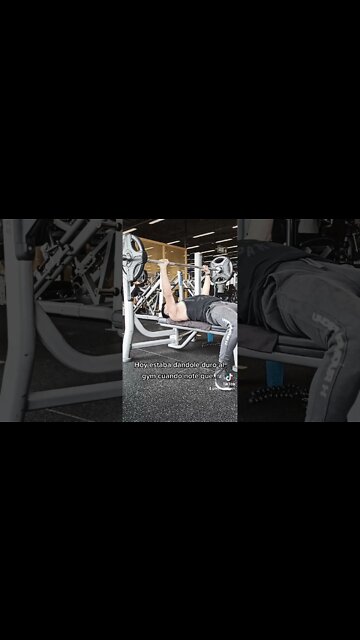 Hoy Estaba Dándole Duro al Gym Cuando Noté que... 💔