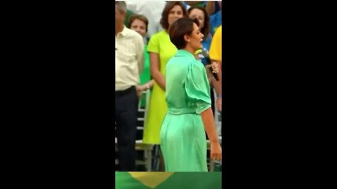 DIZEM QUE ELE NÃO GOSTA DAS MULHERES - MICHELE BOLSONARO#shorts