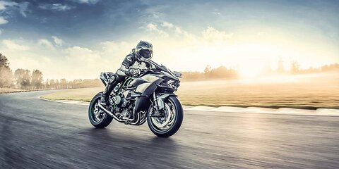 Kawasaki H2R - World Record 400 km_h in 26 sec. HD