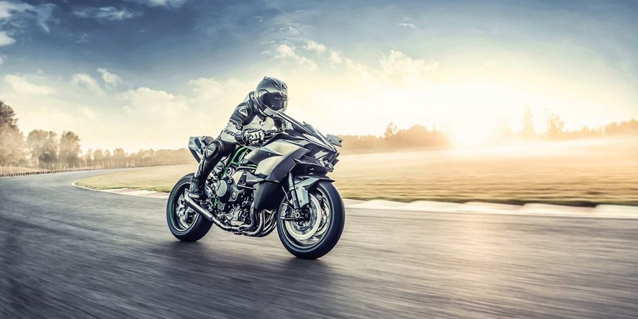 Kawasaki H2R - World Record 400 km_h in 26 sec. HD