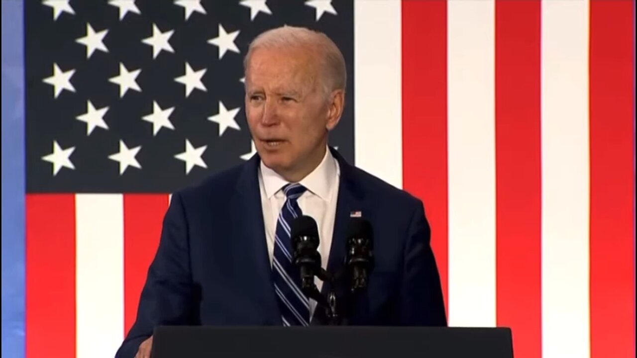 Biden is losing it. He spins around and talks to no one.