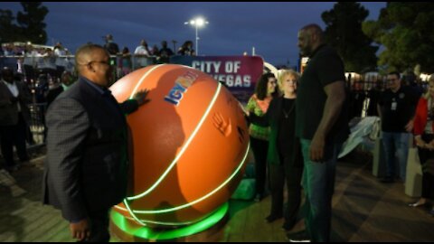 Shaq Courts debut at Doolittle Complex in Las Vegas with $200K donation