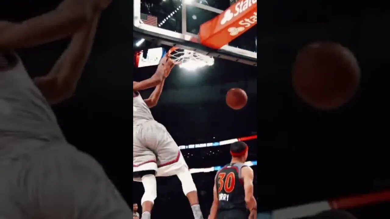 Steph escaping Giannis!