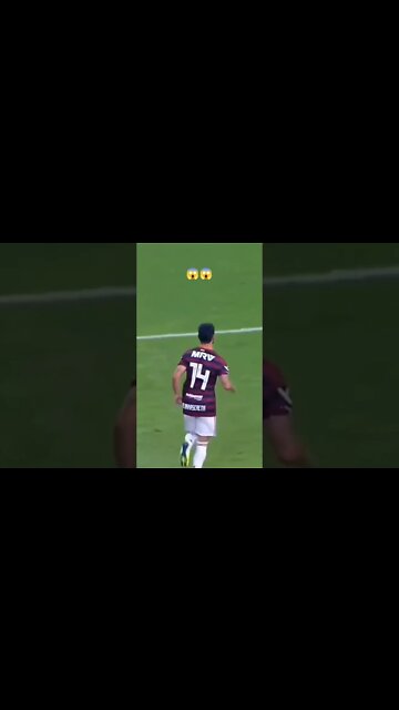 GOLAÇO DO ARRASCAETA DE BICICLETA!!!