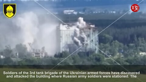 Footage of Ukrainian tanks advancing under Russian artillery fire near Bakhmut