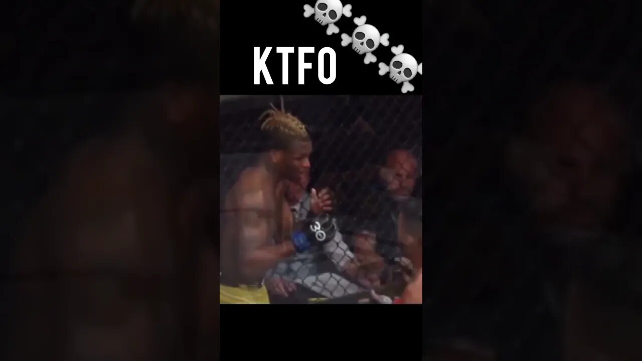 😱😱😱😱 #UFC #MMA #combatmatrix #kickboxing #muaythai #fighter #combat #combatsports #boxing