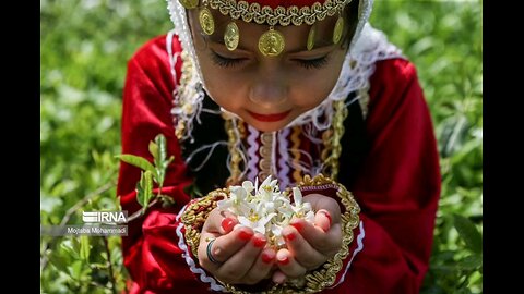 On May 9, National Orange Blossom Festival is held in the city of Lengerud in Gilan Province.