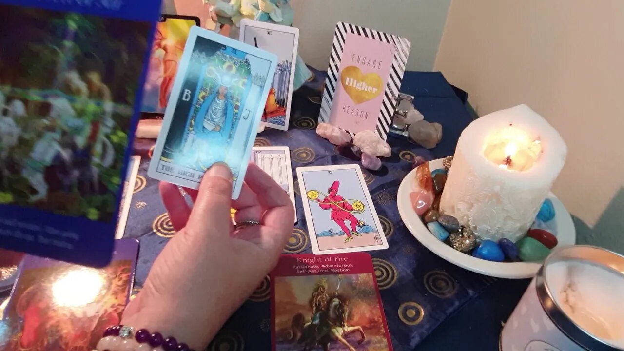 Latest Aquarius general Love reading 9-15 November 2020