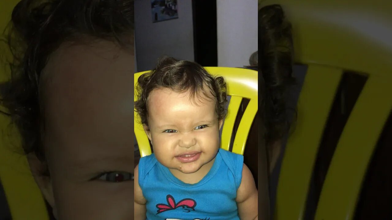 Bebê fazendo careta - Baby grimacing - 婴儿做鬼脸 - #shorts #linda #bebe #viral