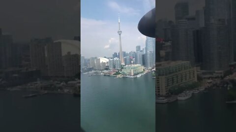 Billy Bishop Landing, Toronto