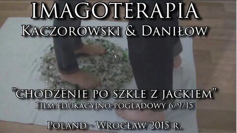 SEANS Z ZAKRESU ŁAMANIA PRAW FIZYKI W HIPNOZIE- ''CHODZENIE PO STŁUCZONYM SZKLE'' /2016 © TV - IMAGO