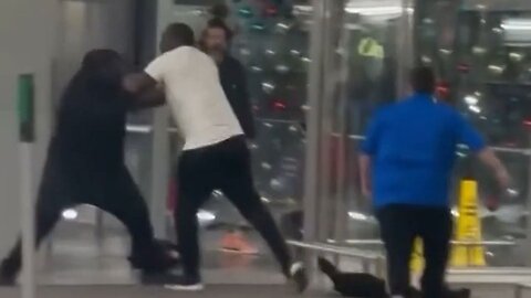 Nothing To See Here But Some Wild Black Dudes Beating The Crap Out Of Each Other At O'Hare Airport