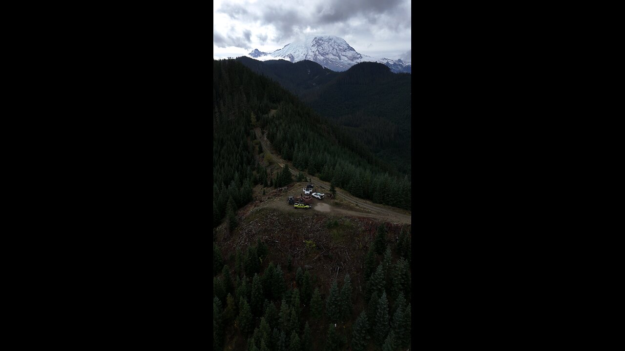 Camping With Perfect Mountain Views 😍