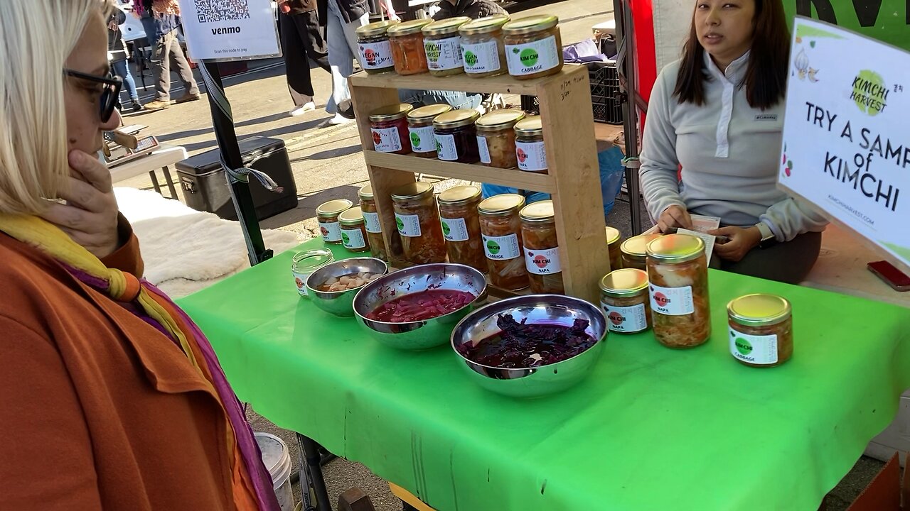 Walking Brooklyn: Grand Army Plaza Greenmarket (Saturdays)