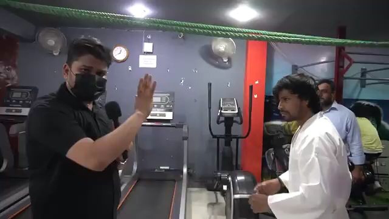 Kumfu karata wale bhaiya/ Nikhil Singh