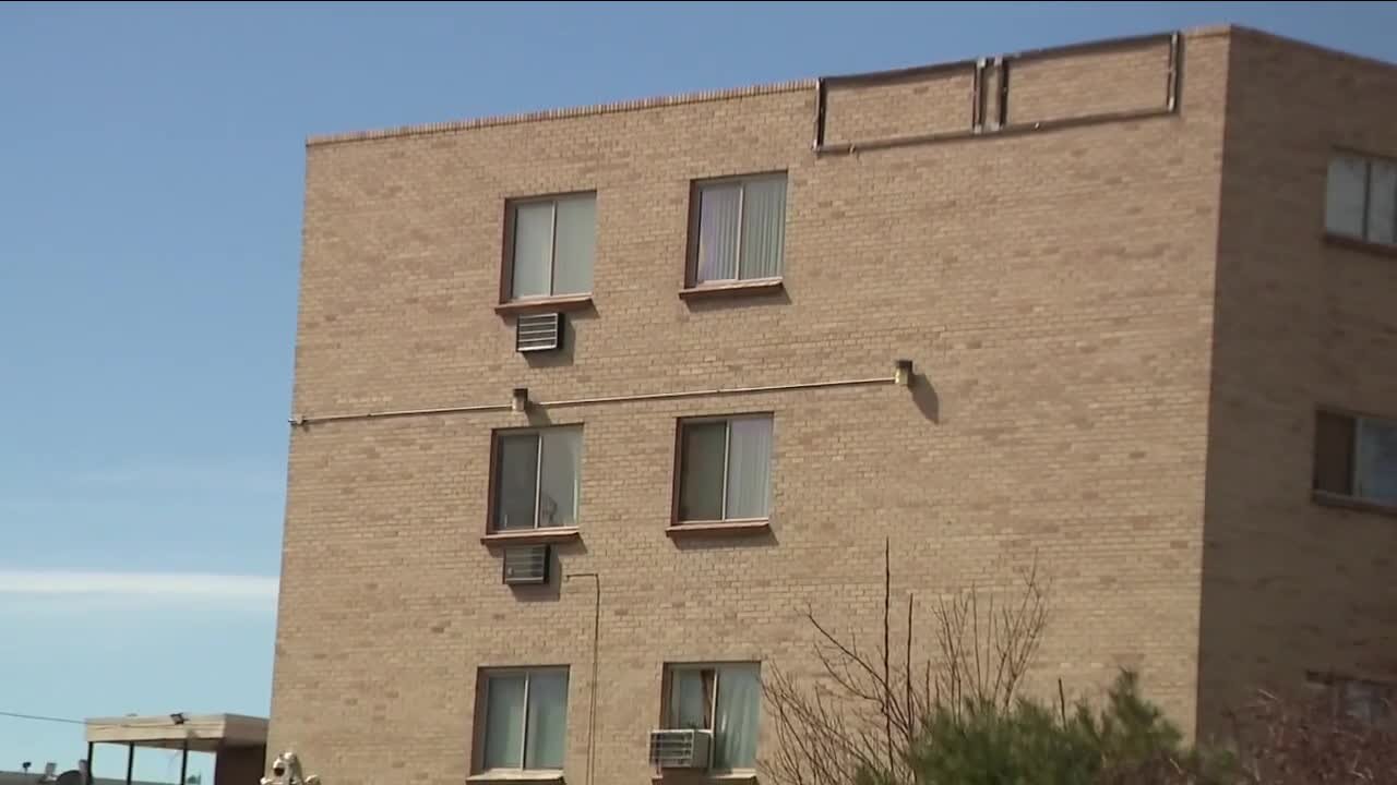 'I don't even call this home': Aurora tenants speak out against 'unacceptable' living conditions