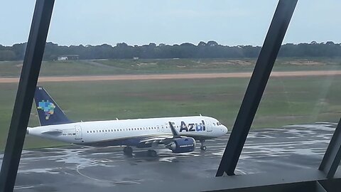 Boeing 737-800 PR-GUY,Airbus A320NEO PR-YRU e Boeing 767-300ER PT-MSV em Manaus