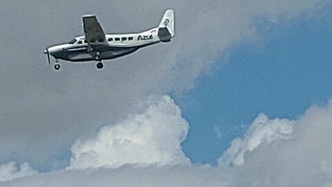 Cessna 208B Grand Caravan PT-MEA vindo de Barcelos para Manaus