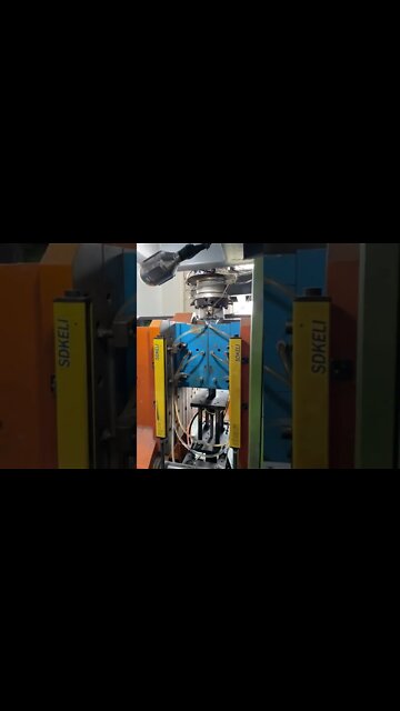 #shorts #2022 funny,prank,funjokes,dad jokes,funny memes,funny video,fun,laughing,funny animal,knock