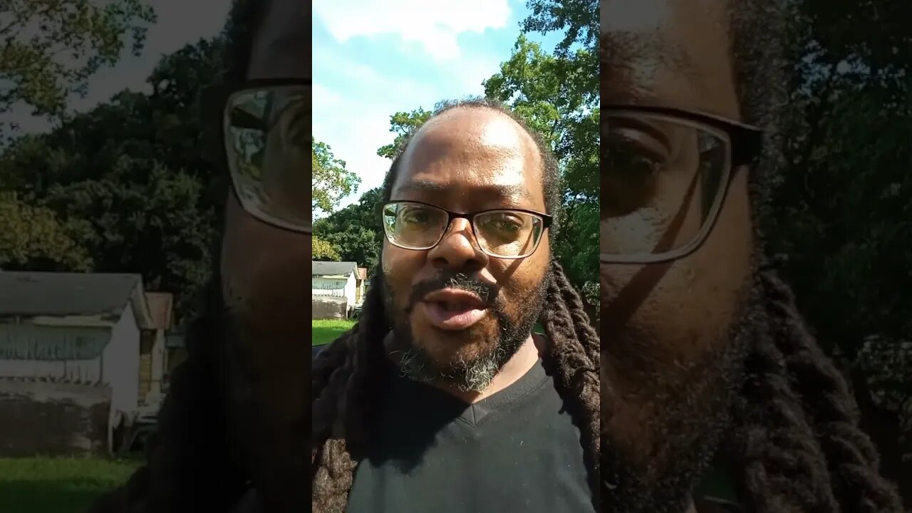 Dude Gets Sh*t 15 Times By His Girlfriend's Ex After They Made It Official On Social Media!