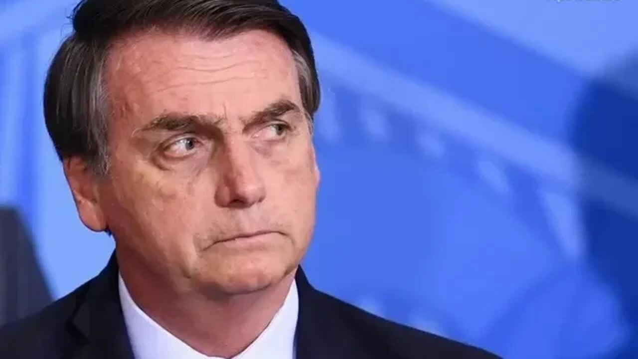 JAIR BOLSONARO DESAPROVA EDUARDO BOLSONARO SOBRE NOVO AI-5