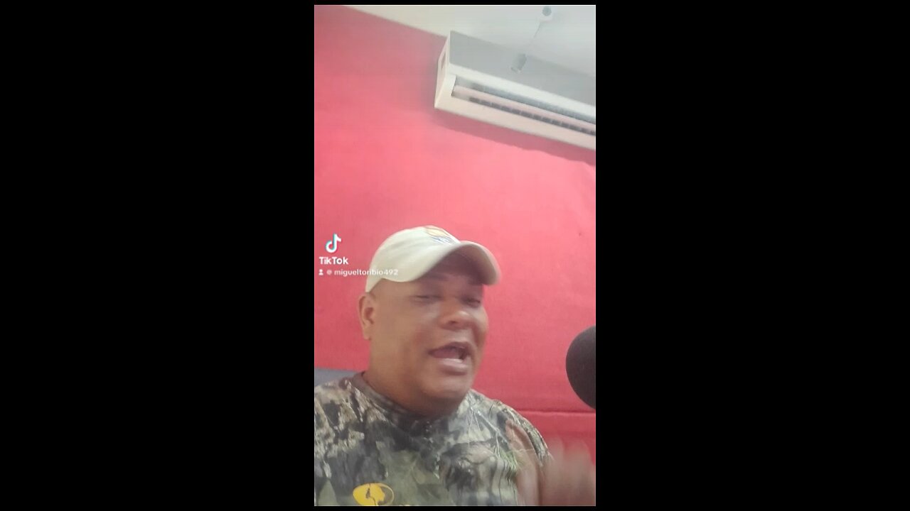 EL DESEO DE AMARTE— MICKY TORIBIO