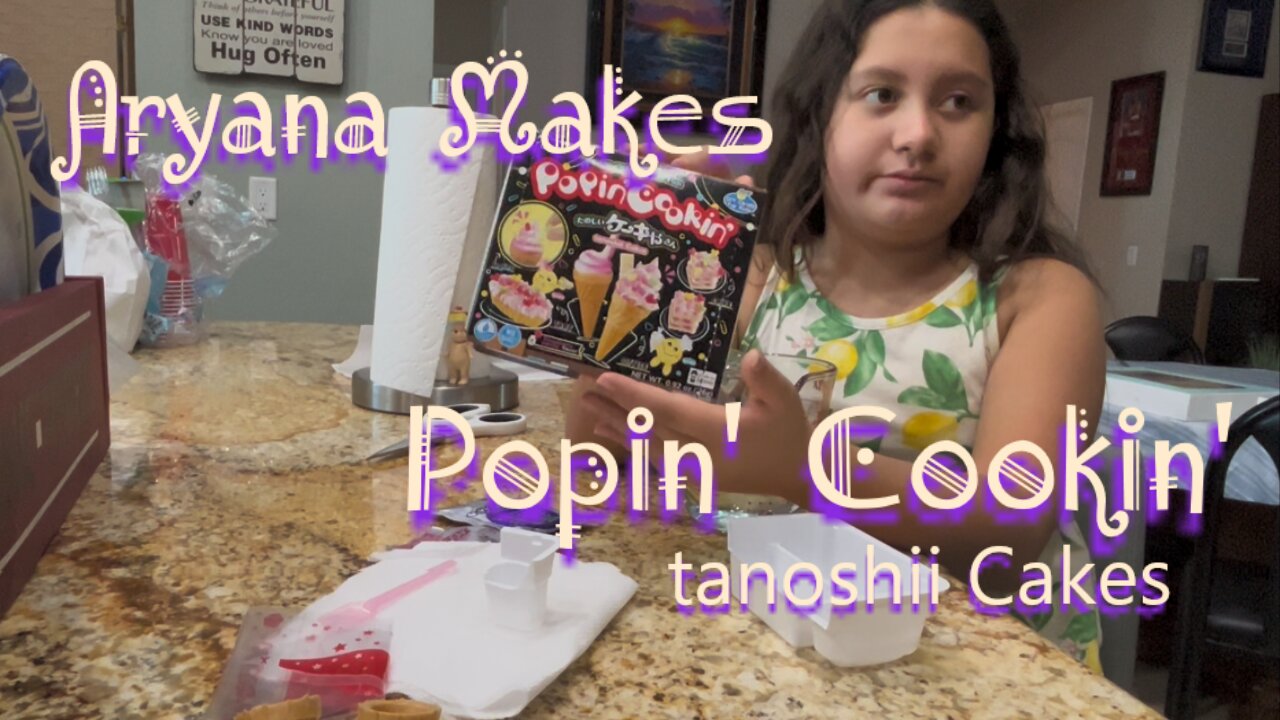 Aryana Makes Popin' Cookin' tanoshioi Cakes Soft Serve Cream Cones Snack Treats