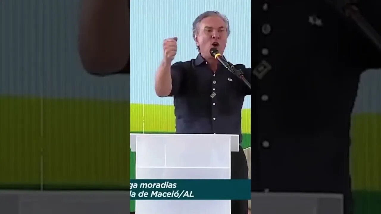 Eu vejo o futuro imitar o passado. E Bolsonaro, quem diria, aliado de Collor