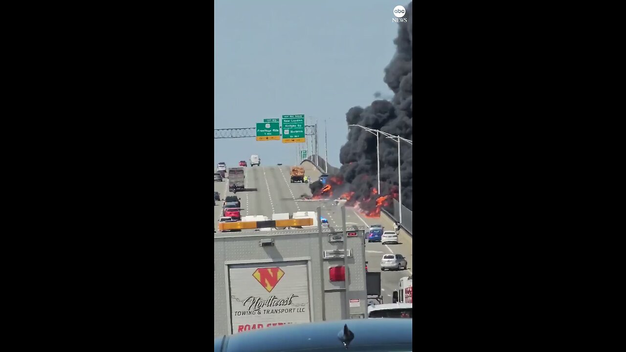 BREAKING..! Shutting down traffic on the Gold Star Bridge in Groton, Connecticut.