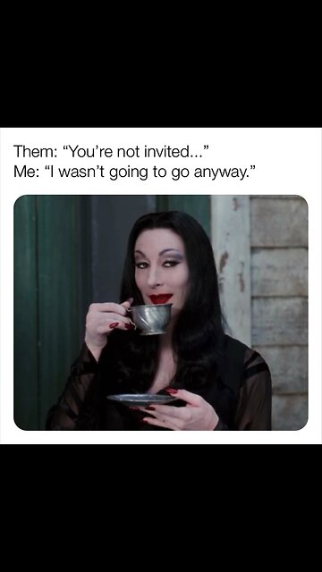 Morticia MEMES🤣🤣🤣