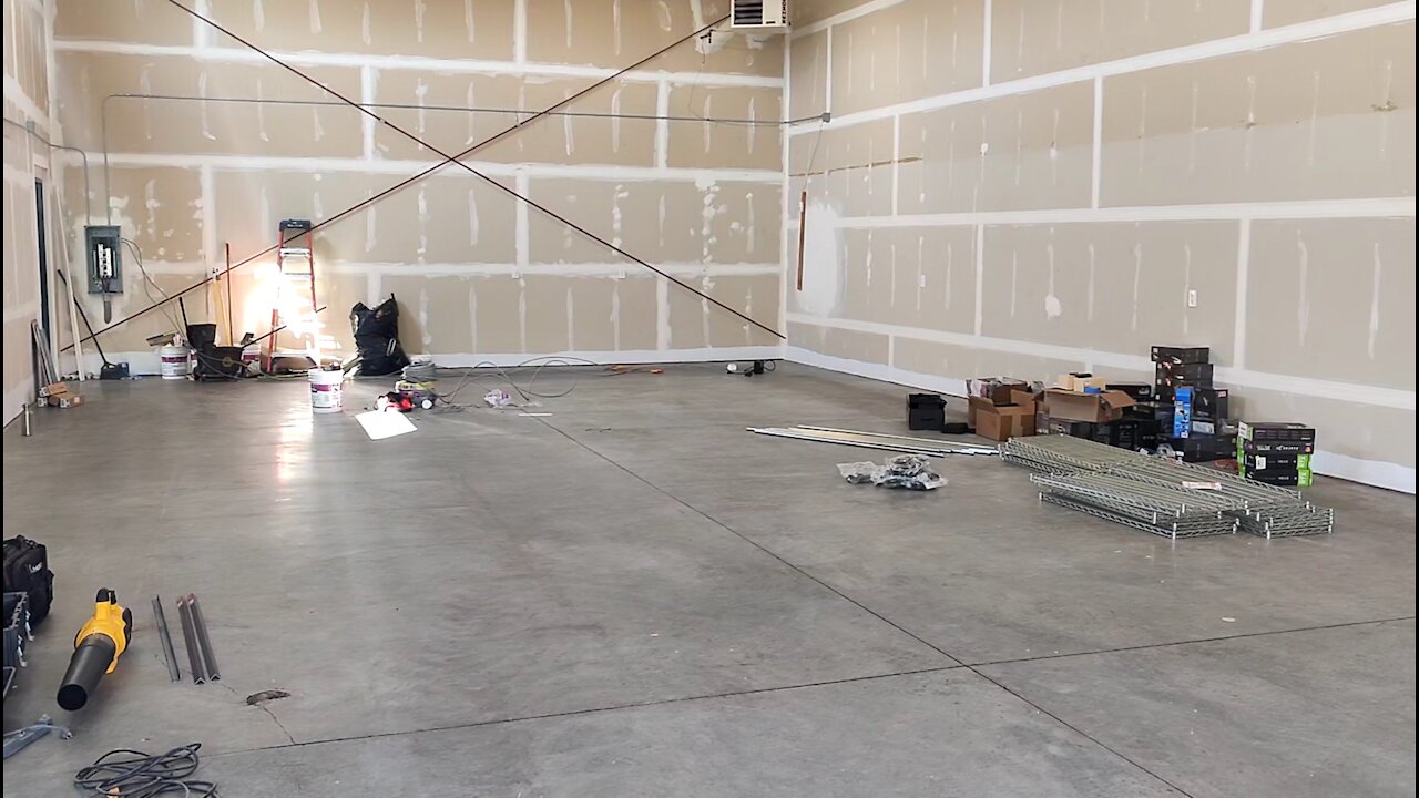 GPU RTX 3080 Mining Farm - New Mining Facility Warehouse Overview