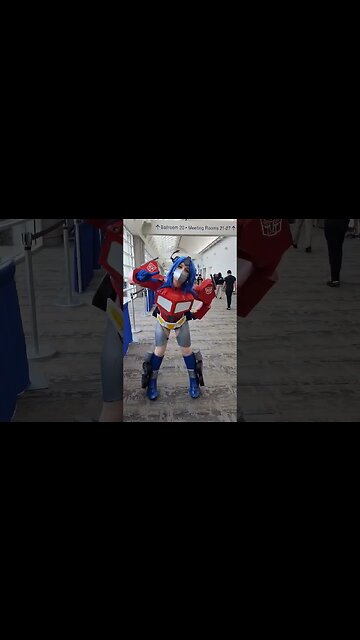 Optimus Prime at Comic Con