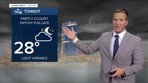 SE Wisconsin weather: Foggy Monday night, lows fall into the 20s